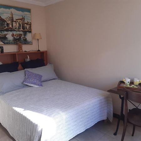 Agreable Chambre D'Hote A 50M De La Mer Cannes Exteriör bild