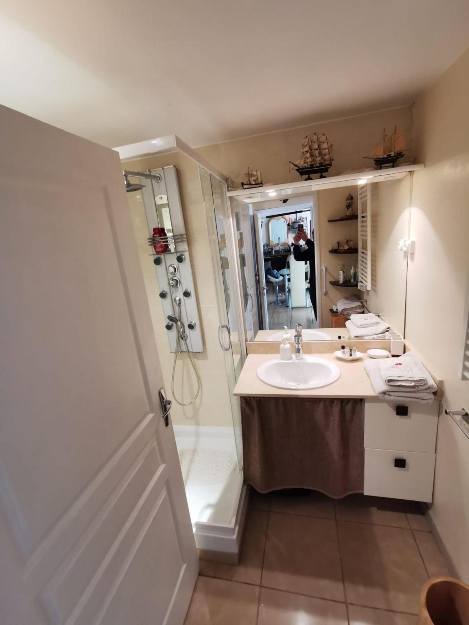 Agreable Chambre D'Hote A 50M De La Mer Cannes Exteriör bild