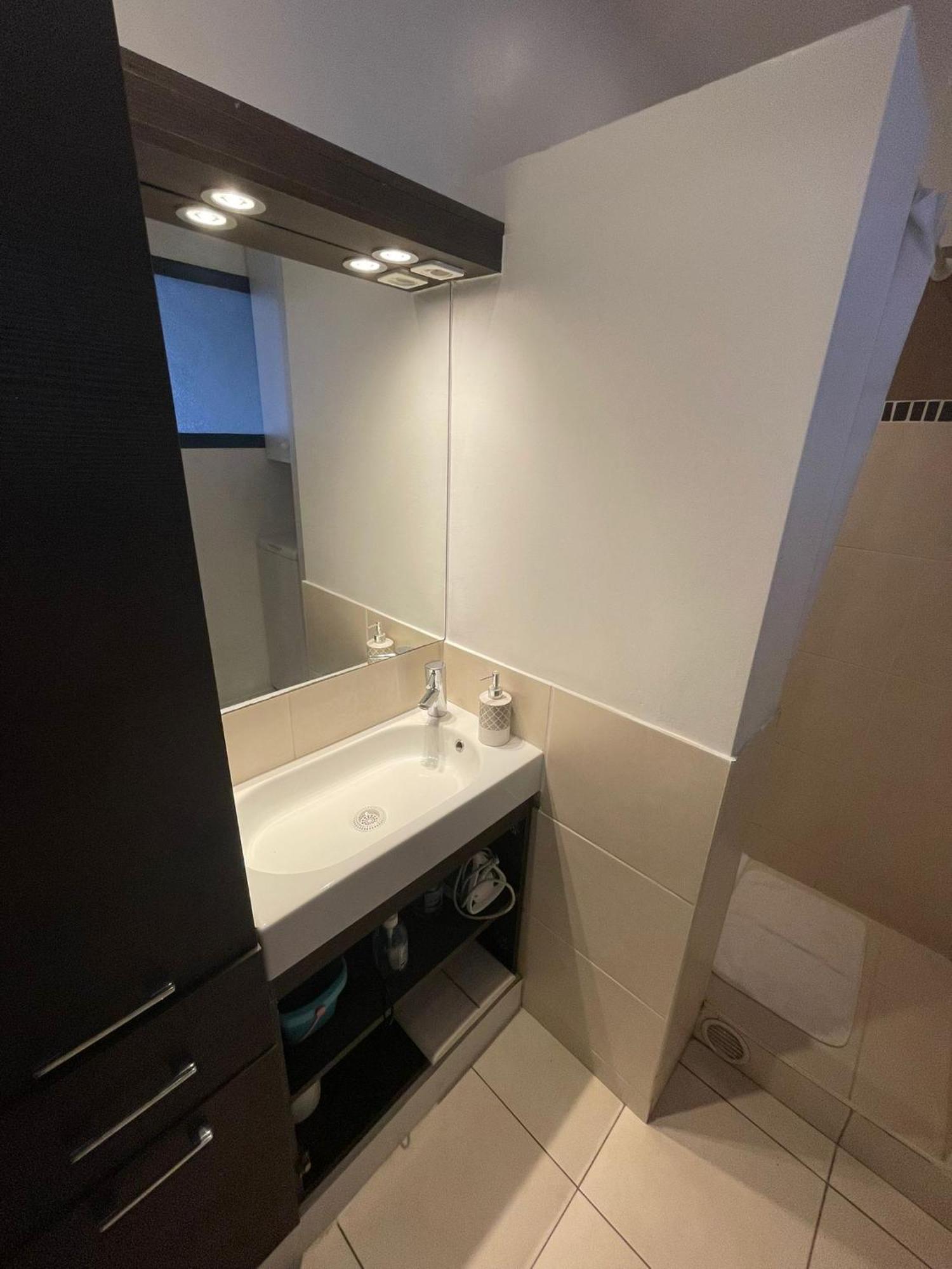 Agreable Chambre D'Hote A 50M De La Mer Cannes Exteriör bild